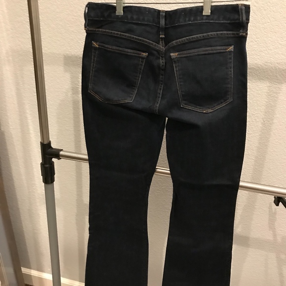 GAP Bootcut Curvy Jeans - Picture 2 of 3